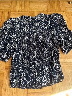 &other stories Smocked Navy and White Printed Puff-Sleeve Women's Top